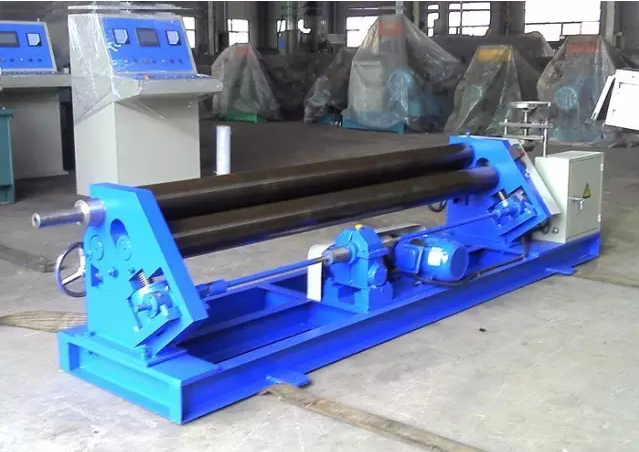 三輥對稱(chēng)液壓卷板機基本常識